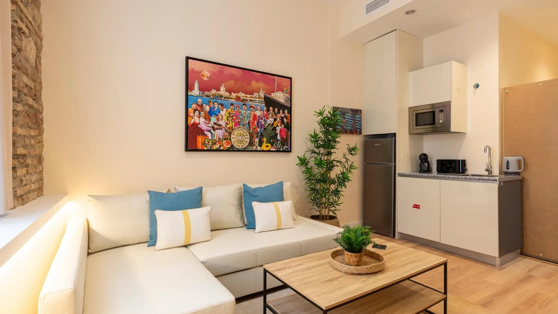 Arenal Beach By Ele Apartments Malaga